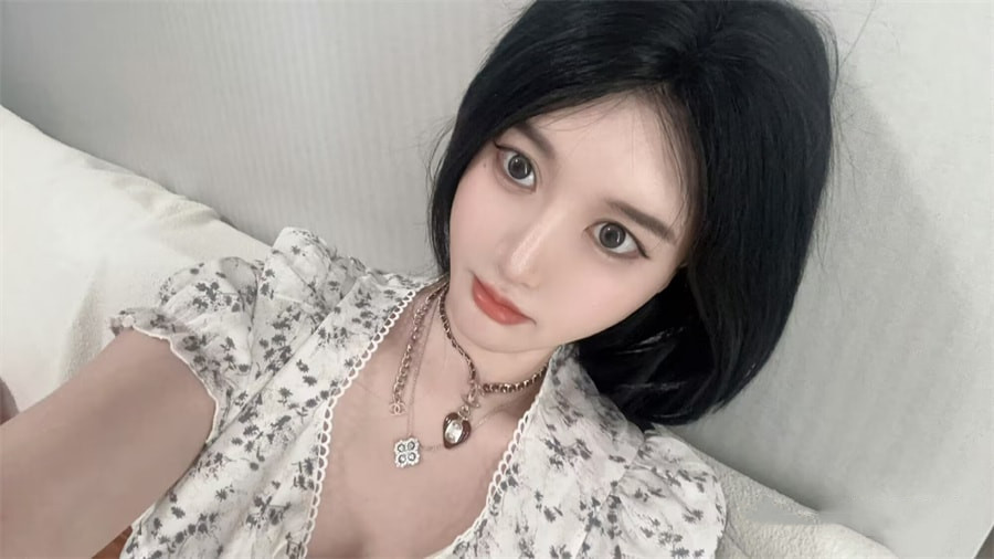 阿尔卑香小狗子资料整理:微博认证颜值博主与COS写真风格 阿尔卑香小狗子资料整理:微博认证颜值博主与COS写真风格